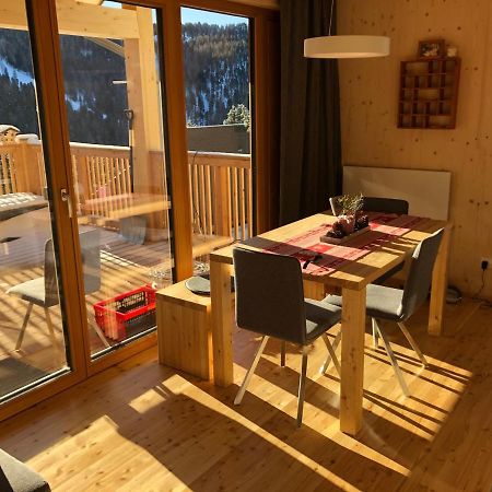 Auszeit Ferienhaus Fur 6 Personen ,Mit Grosser Terrasse Und Panoramablick, Turracher Hohe -A1 Haus 436 A Links- المظهر الخارجي الصورة