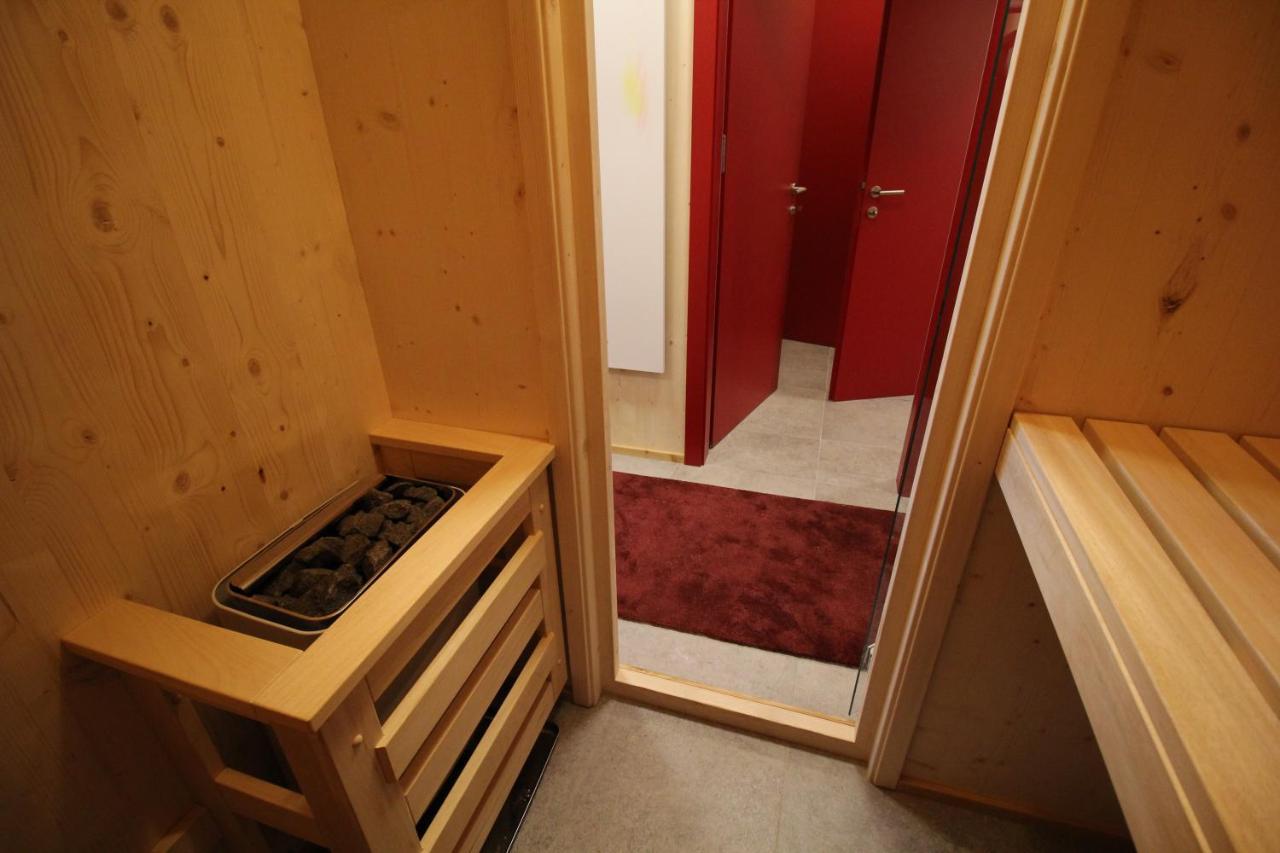 Auszeit Ferienhaus Fur 6 Personen ,Mit Grosser Terrasse Und Panoramablick, Turracher Hohe -A1 Haus 436 A Links- المظهر الخارجي الصورة