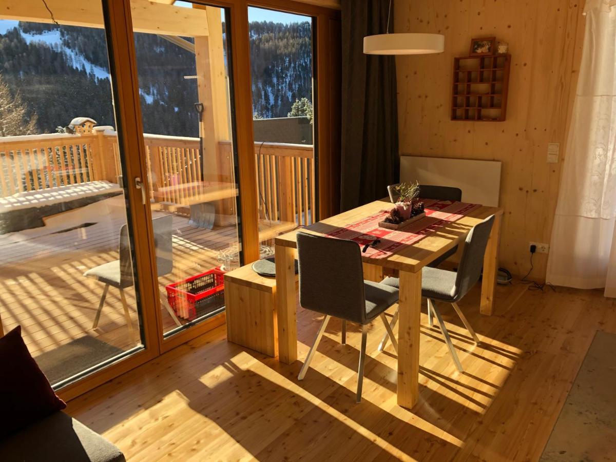 Auszeit Ferienhaus Fur 6 Personen ,Mit Grosser Terrasse Und Panoramablick, Turracher Hohe -A1 Haus 436 A Links- المظهر الخارجي الصورة